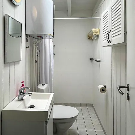 2 Bedroom Gorgeous In * Højby