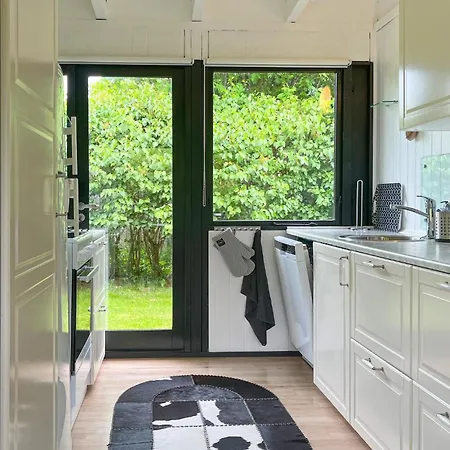 2 Bedroom Gorgeous In * Højby