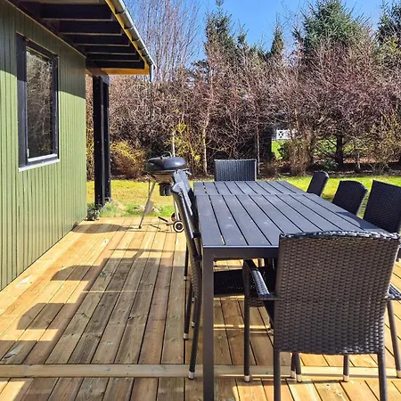 2 Bedroom Gorgeous In Prázdninový dům Højby